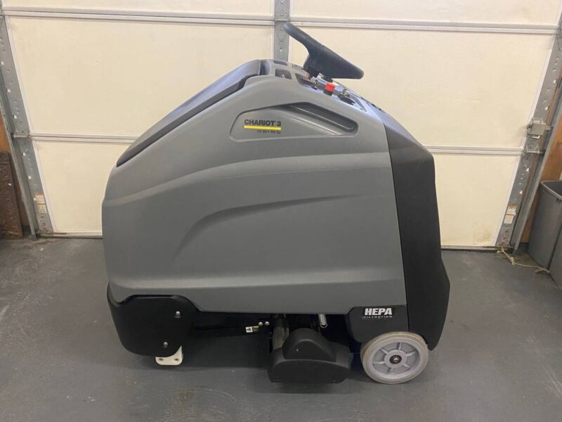 Windsor Chariot 3 Ride Stand-On Vacuum 9 Hours! CV 86/1 RS BP + 224 Wet Karcher