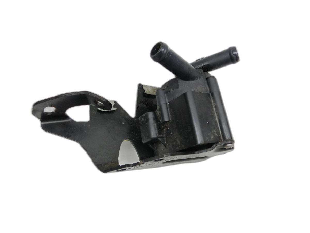 Peugeot 308 I 07-11 1,6 115KW Umwelzpumpe Heizung Pumpe  - Bild 1