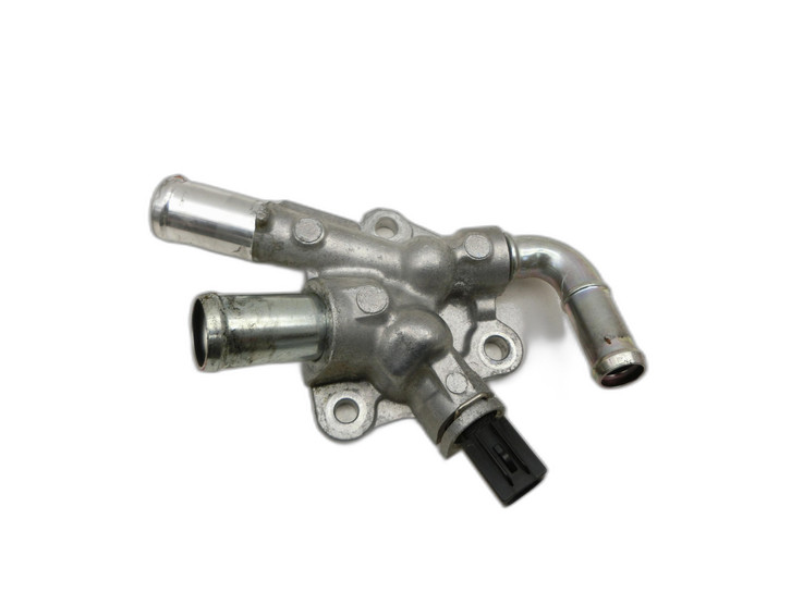 Toyota Corolla E21 19-23 Hybrid 2,0 Hybrid 135KW Thermostat Flansch Thermostatgehäuse  - Bild 1