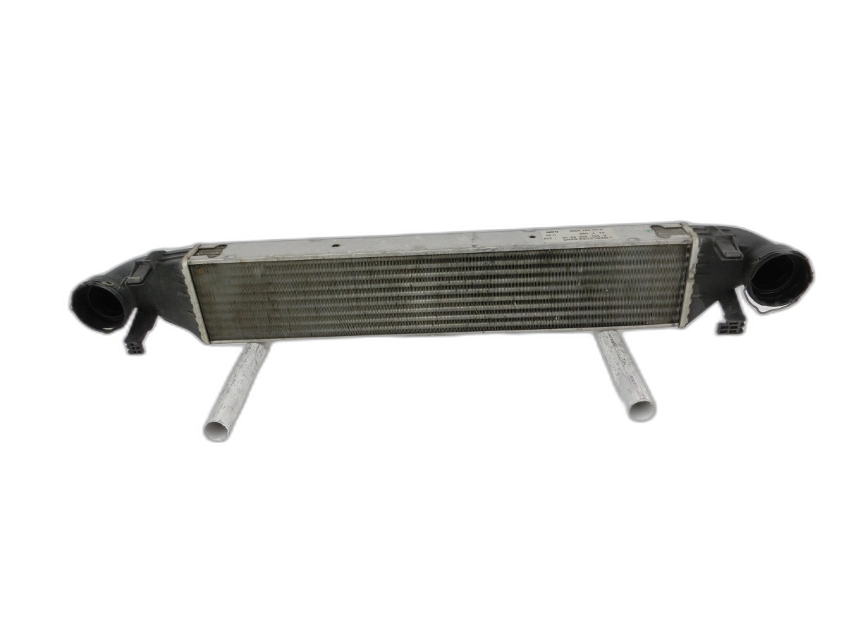 Mercedes A209 CLK200 05-09 1,8 120KW Ladeluftkühler Kühler  - Bild 1