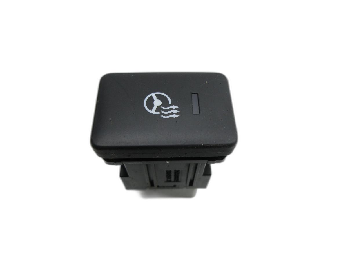 Mitsubishi Outlander III Schalter für Lenkradheizung  - Bild 1
