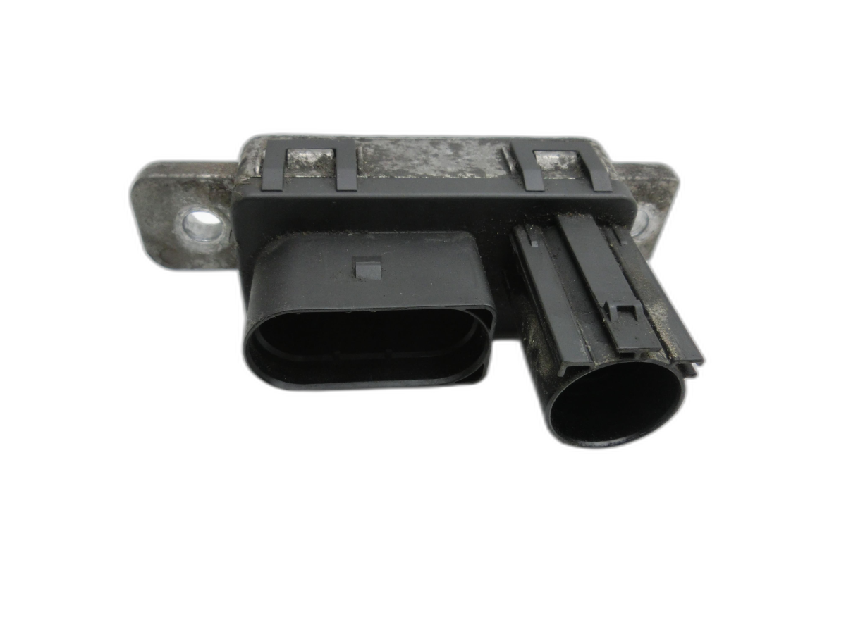 Jaguar XE X760 15-19 2,0d 132KW Relais Vorglührelais Glühanlage Glühzeit Steuergerät  - Bild 1