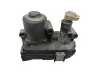 Opel Astra J 12-18 Stellmotor für Saugrohr Elektr. Drallklappen Opel Astra J 12-18 02.10.2014 55566258 8507640 gebraucht Vorschau 1