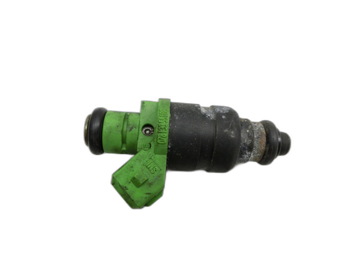 Audi A4 8E B6 00-04 2,4 125KW Einspritzdüse Einspritzventil Zyl.4 Audi A4 8E B6 00-04 07.06.2002 078133551BB gebraucht Bild 1