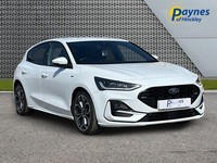Ford Focus 1.0T EcoBoost 125ps MHEV ST-Line X in White 