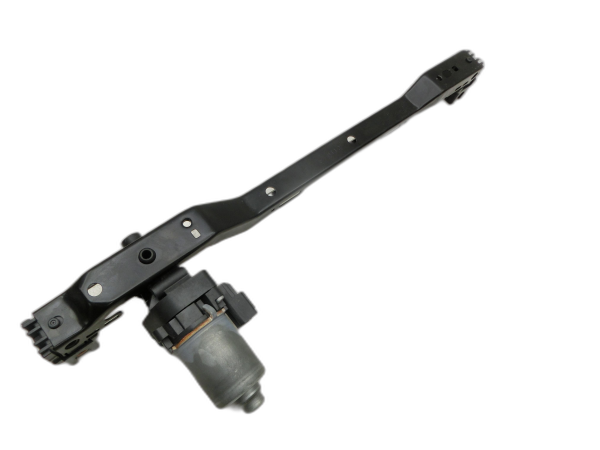 adjusting motor for electrically Seat Adjustment Left Front Mazda CX-30 19-24 - Bild 1