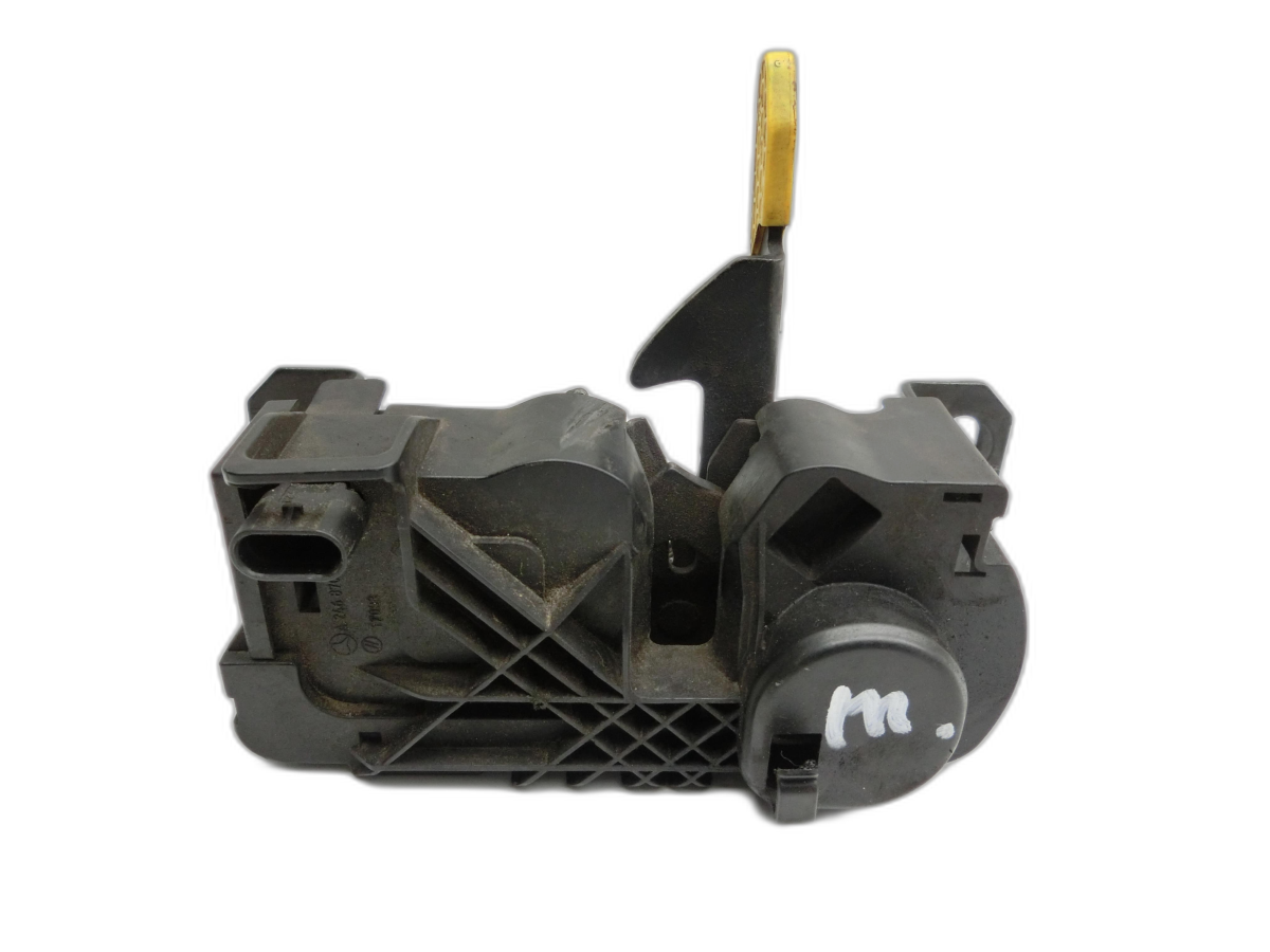 Mercedes W246 B180 14-18 Haubenschloss Motorhaubenschloss Schloss  - Bild 1