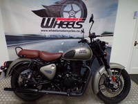 2022 ROYAL ENFIELD CLASSIC 350 WITH ONLY 1816 MILES FROM NEW