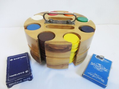 AN ANTIQUE POKER CHIP CASE BOX WOOD CHIP  HOLDER CADDY  2 DECKS OF  CARDS
