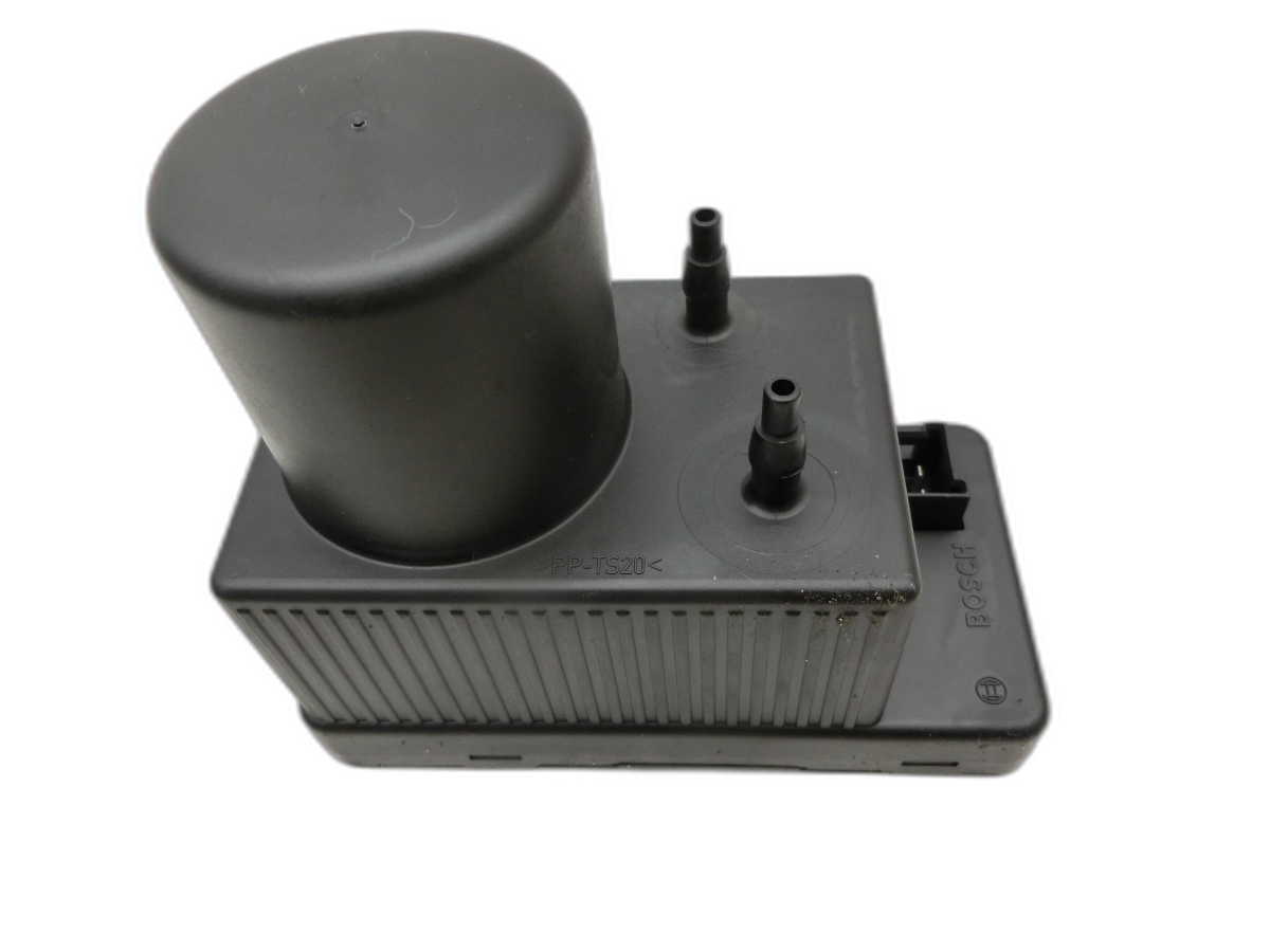 Mercedes S203 W203 00-04  ZV Pumpe Zentralverriegelung  - Bild 1