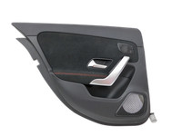 Mercedes W177 A250E 18-22 Lim Türverkleidung Türpappe Links Hinten rote Naht Mercedes W177 A250E 18-22 26.03.2021... Vorschau 1