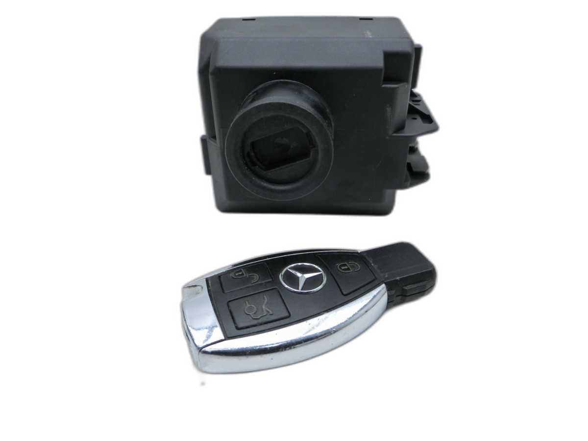 Mercedes CLA 180 C117 13-19 Zündschloss Schlüssel  - Bild 1