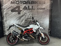 DUATI HYPERMOTARD 939 2017