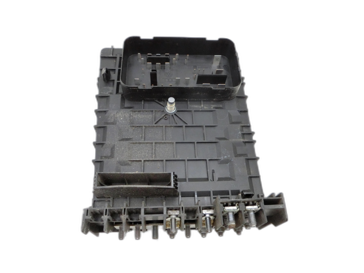 VW Golf 5M Plus 04-08 1,4 59KW Sicherungskasten Zentralelektrik  - Bild 1