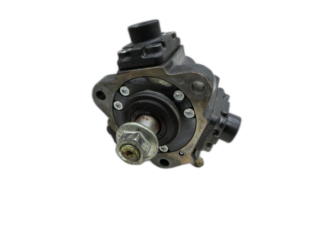 Opel Signum Vectra C 05-08 CDTi 1,9 110KW Einspritzpumpe Hochdruckpumpe  - Bild 1