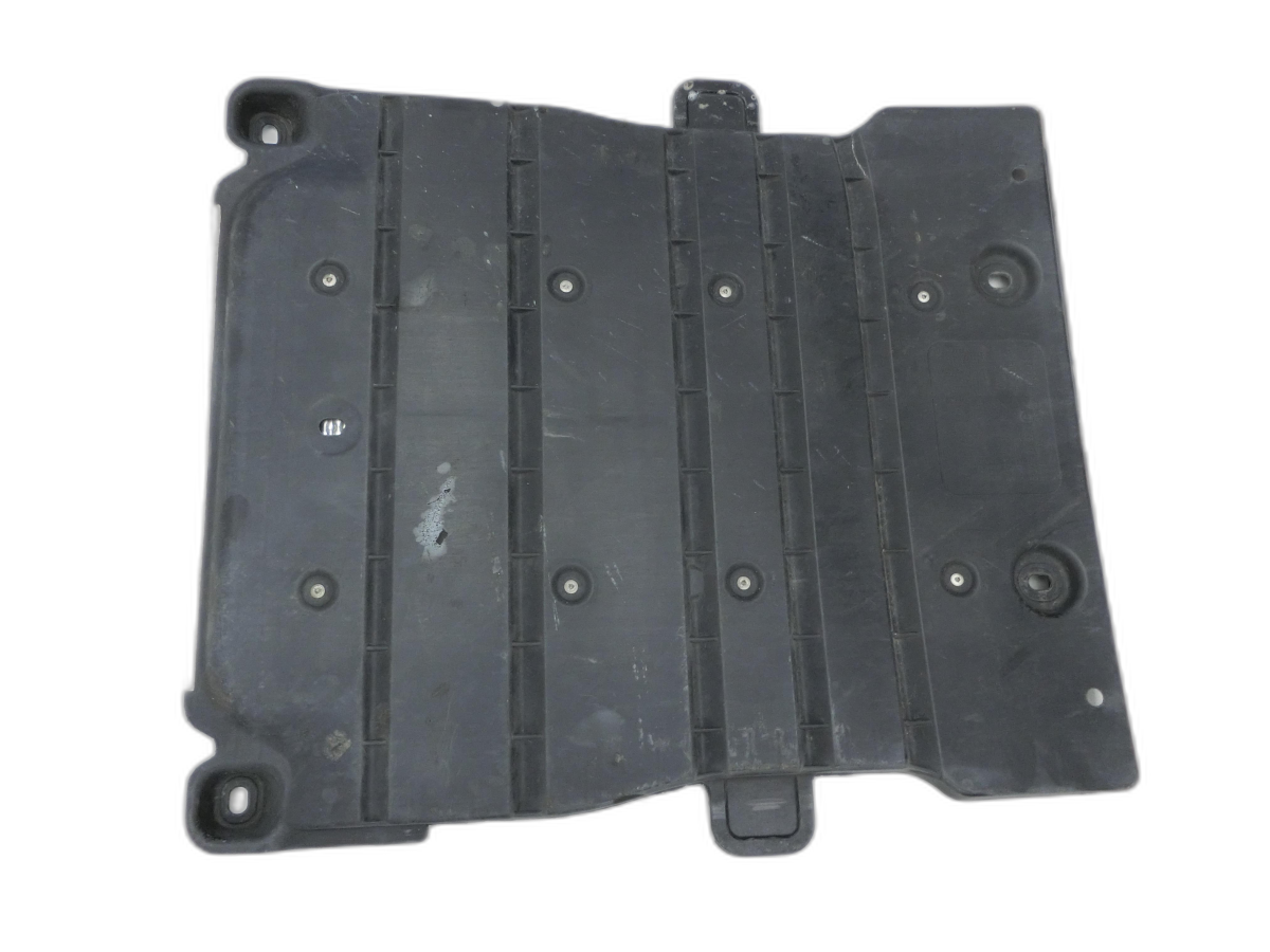 VW Passat 3G B8 14-19 TSI 1,4 110KW Unterfahrschutz - Bild 1