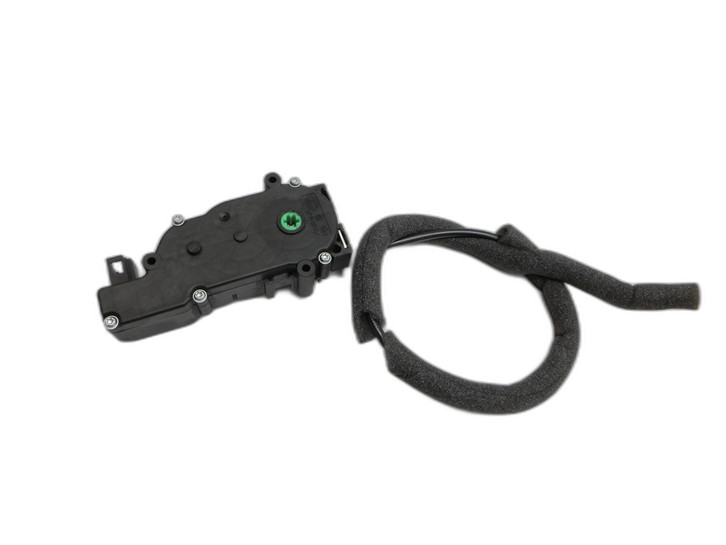 Mercedes C205 C400 15-18 Stellmotor Antrieb Heckklappe Schloss Mercedes C205 C400 15-18 04.05.2017 A2057500060... Bild 1