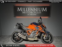 2021 KTM SUPER DUKE 1290R WITH LOADS OF EXTRAS INCLUDING TECH PACK