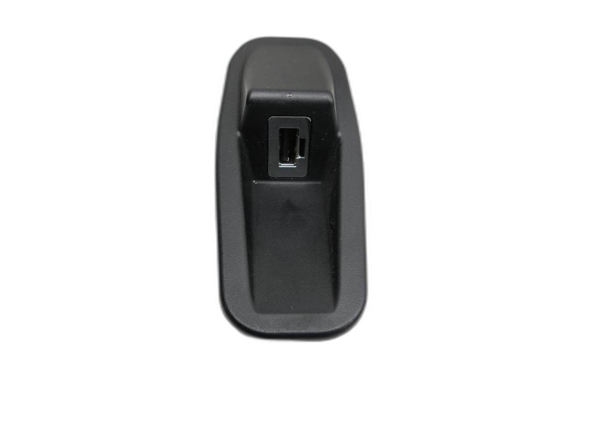 Ford Mondeo IV 4 07-10 TDCi 2,0 85KW USB Adapter Input  - Bild 1