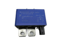 Mercedes W176 A200 12-15 Stromverteiler für Batterie Stützpunkt Stromverteilung Mercedes W176 A200 12-15 05.11.2012... Vorschau 1