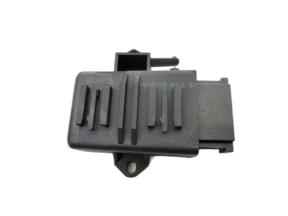 VW Golf 5M Plus 04-08 1,4 59KW SG Steuergerät Sitzheizung Links Vorne - Bild 1