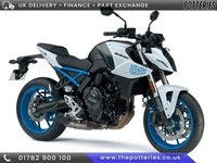 SUZUKI GSX-8S