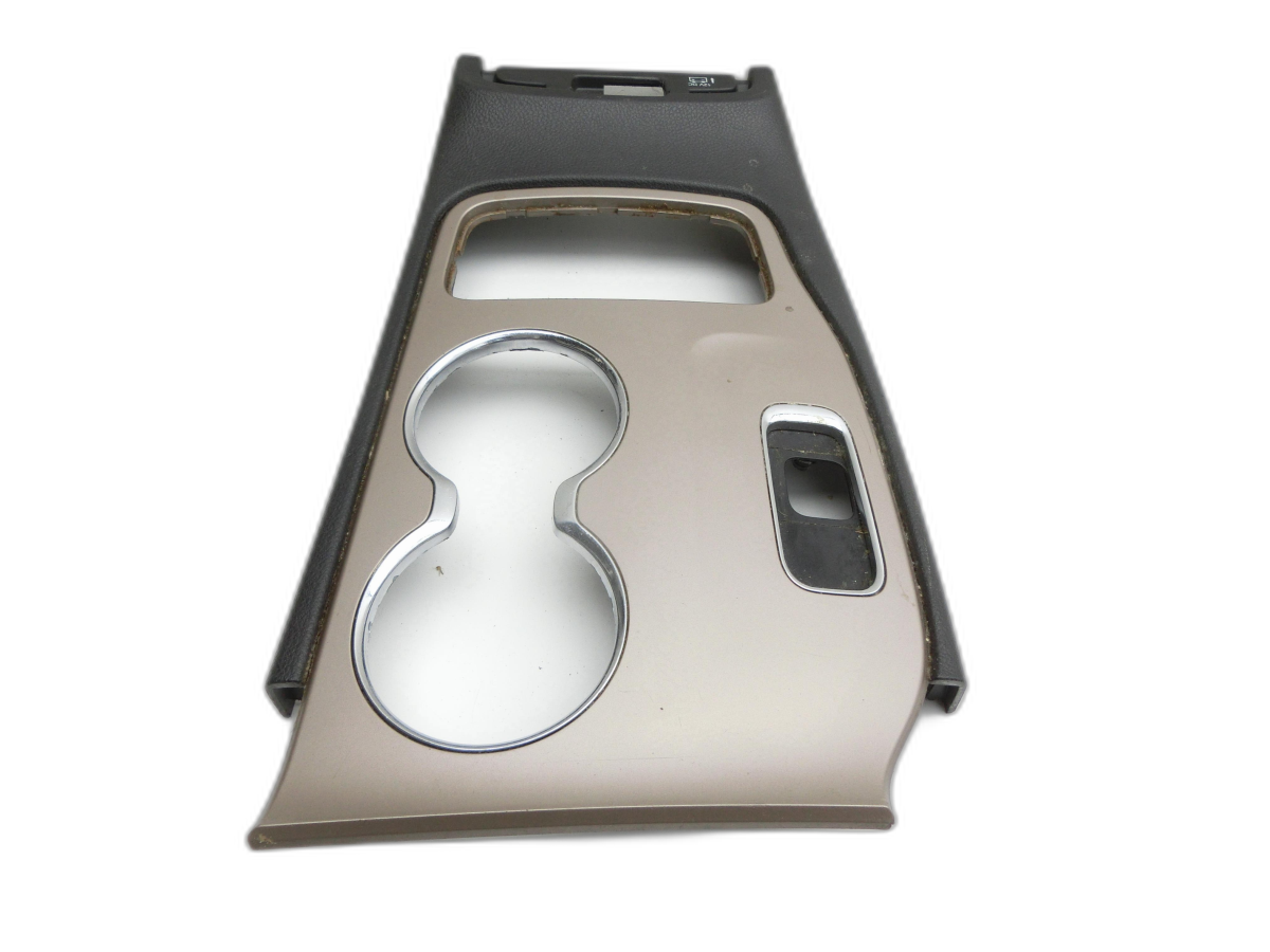 Jeep Grand Cherokee WK2 13-17 Blende Einbaurahmen für Mittelkonsole  - Bild 1