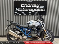 2018 BMW R1200 R Sport tourer sports bike naked