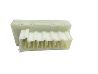 Mercedes W246 B180 14-18 Relais 1 Mercedes W246 B180 14-18 22.11.2016 A0075403681 76864-2-I0 gebraucht Vorschau 1