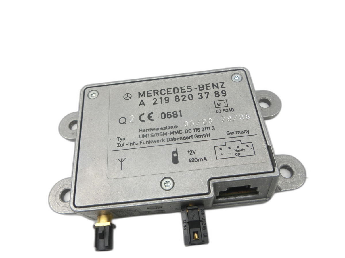 Mercedes W164 ML320 08-11 Antennenverstärker Weiche Antenne  - Bild 1