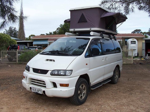 Mitsubishi delica 1997