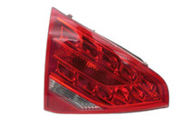 Audi A5 8TA 07-11 5T Rückleuchte Heckleuchte Klappe Links Audi A5 8TA 07-11 06.01.2010 8T0945093A gebraucht Vorschau 1