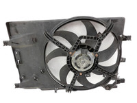 Opel Adam M13 12-19 1,4 64KW Lüfter Ventilator f. Kühler Opel Adam M13 12-19 04.10.2013 13356174 13263552 P6188001... Vorschau 1