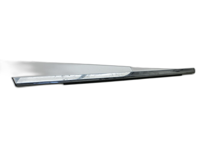 Jeep Grand Cherokee WK2 13-17 Leiste für Tür Scheibendichtung Links Hinten  - Bild 1