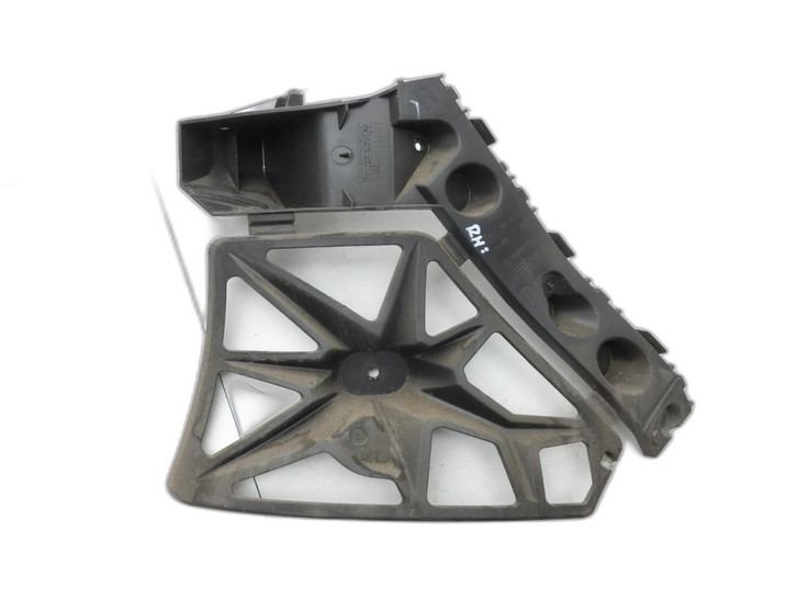 Renault Scenic III JZ 09-12  Halter Träger Aufnahme Führung für Stoßstange Rechts Hinten  - Bild 1