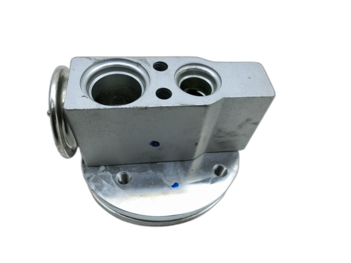 BMW F11 530d 10-13 Expansionsventil für Klima  - Bild 1