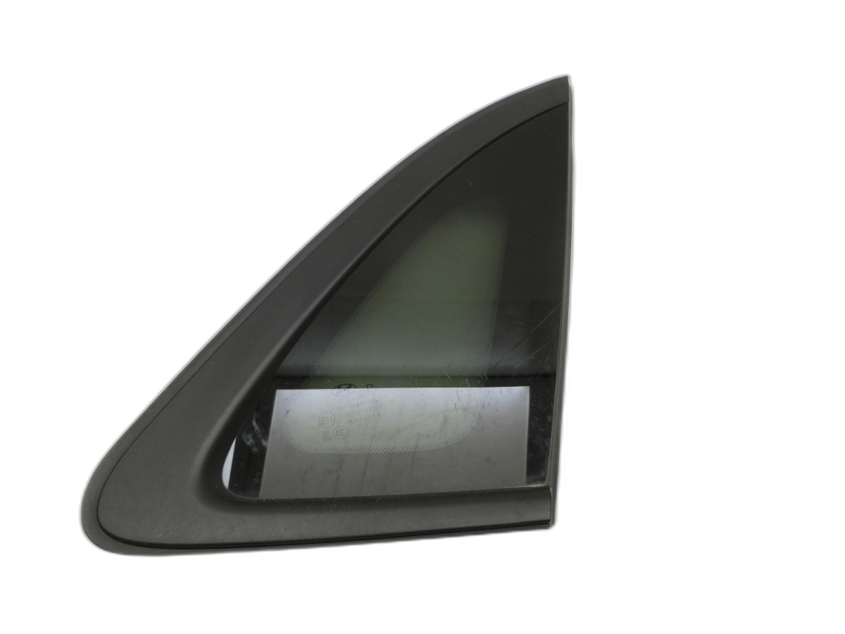 Hyundai Kona Hybr I OS 17-20  Seitenscheibe Dreieck Scheibe Rechts Hinten Orig. getönt  - Bild 1