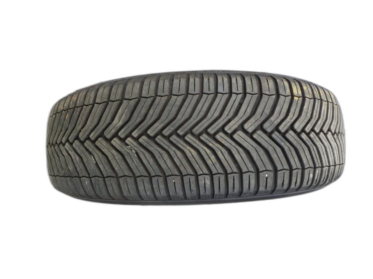 1x summer tires Michelin 215/70R16 104H 7.18mm - Bild 1