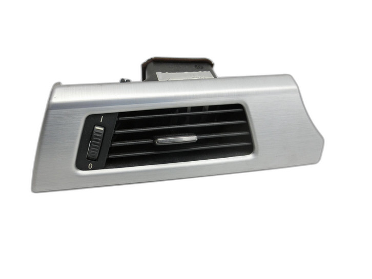 BMW E93 320d 07-13 Luftdusche Luftdüse Links Aussen  - Bild 1