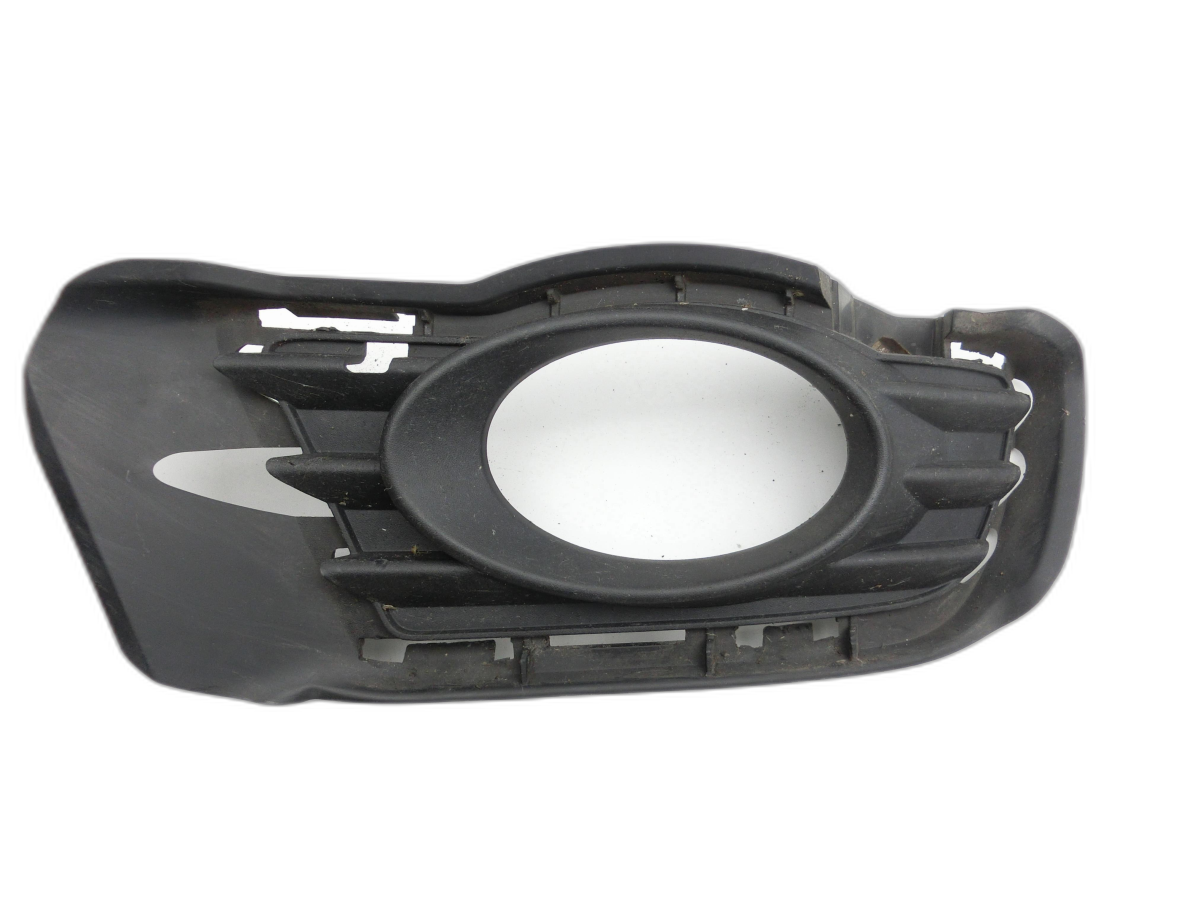 Mercedes S204 W204 C200 08-11 Frontblende Frontleiste Rahmen für Nebelscheinwerfer Rechts  - Bild 1