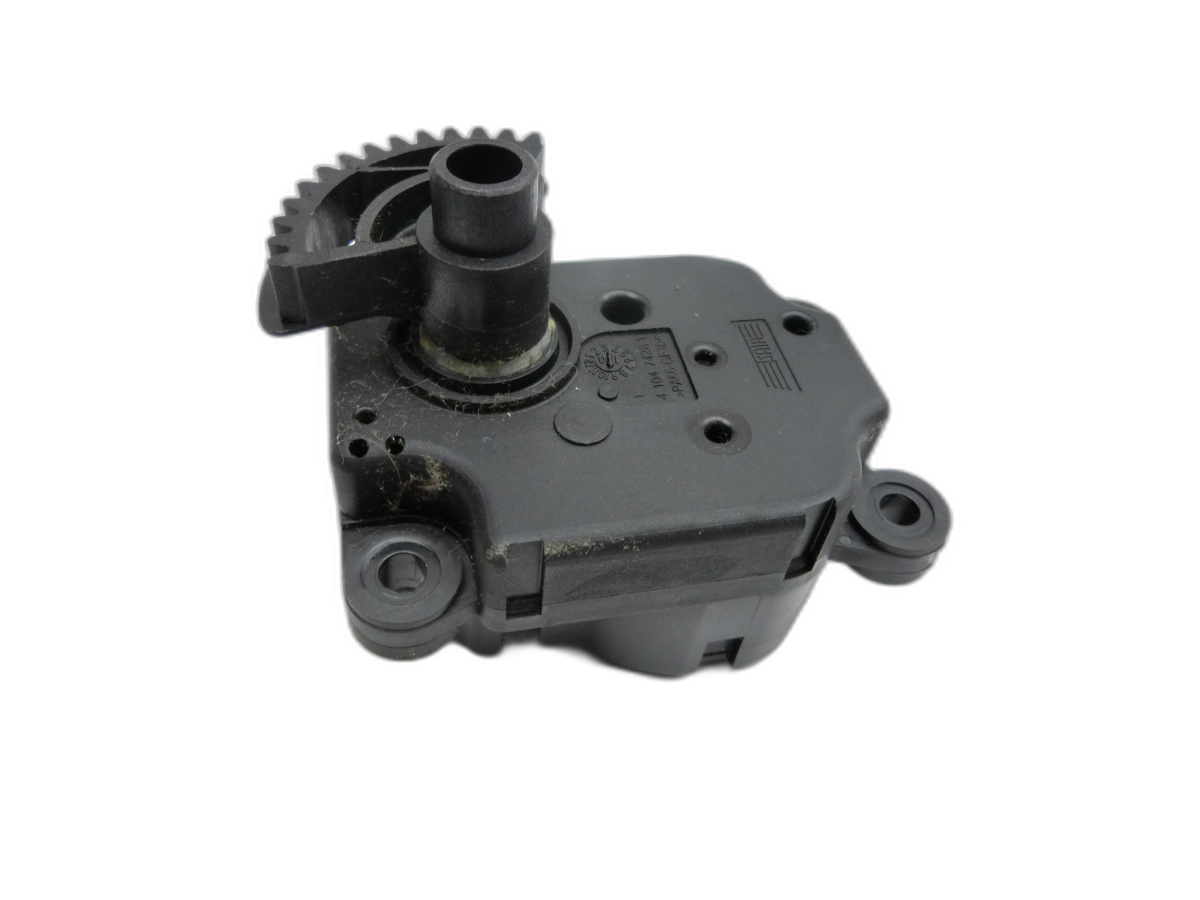 Peugeot 5008 I T87 09-13 Luftklappenstellmotor Stellmotor  - Bild 1