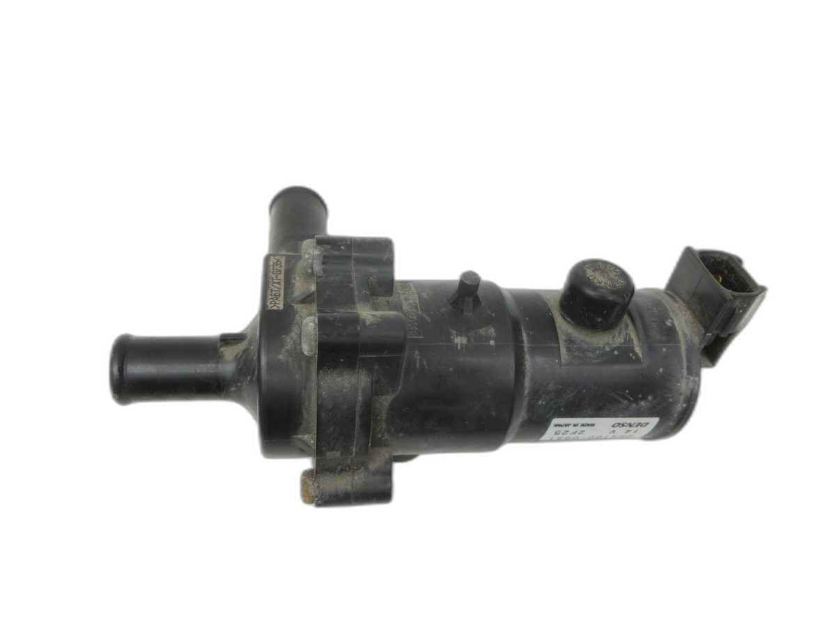 Toyota Prius II 05-09 Hybrid 1,5 57KW Umwelzpumpe Heizung Pumpe  - Bild 1