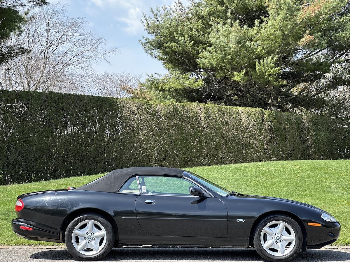 Owner 1997 Jaguar XK8 Convertible