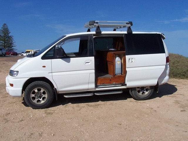 Mitsubishi delica 1997