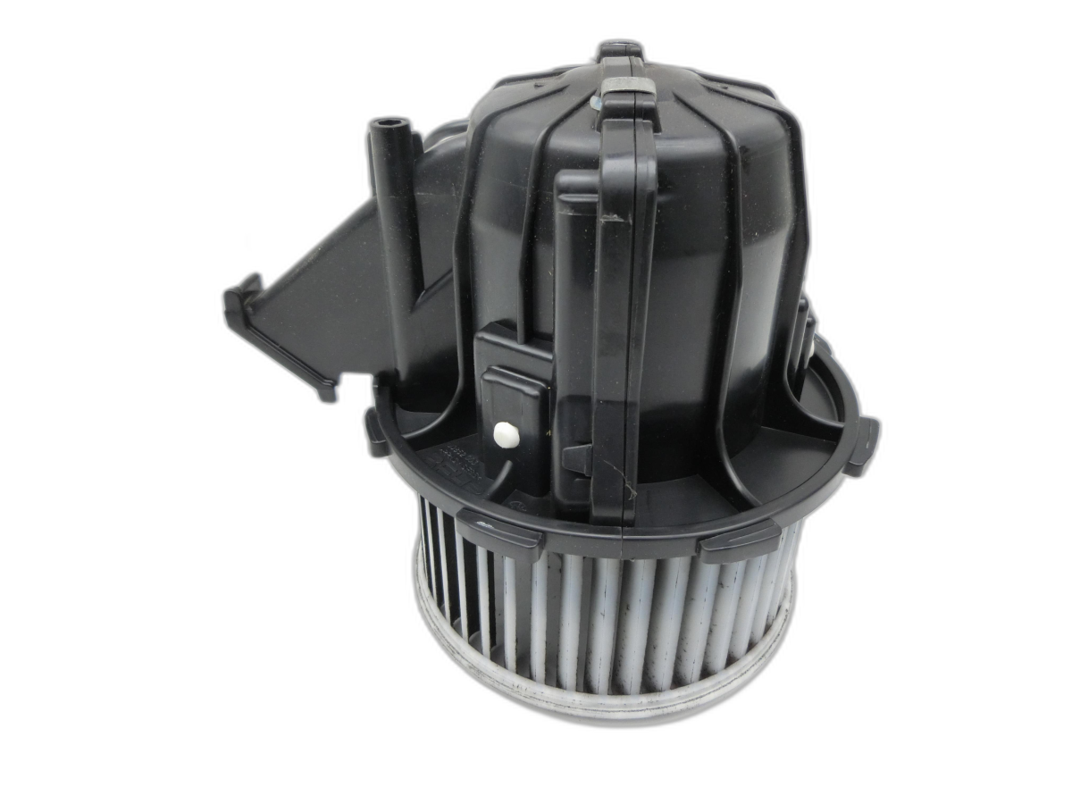 Audi A4 8K B8 07-11 Gebläsemotor Lüftermotor Heizungsgebläse vorne  - Bild 1