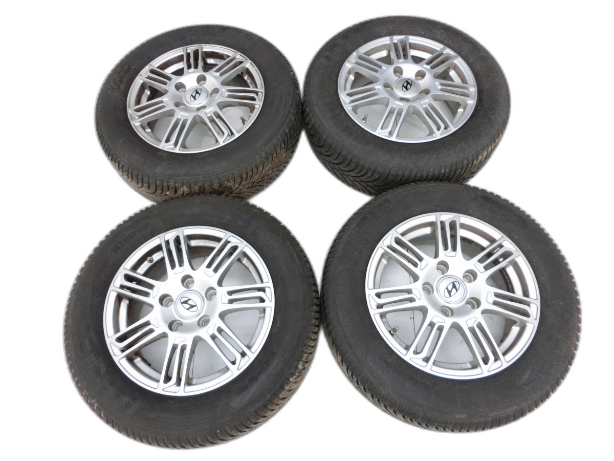 Hyundai IX20 JC 10-15 4 x Kompletträder Aluminiumfelge Ganzjahresreifen 195/65R15 5X114.3  - Bild 1