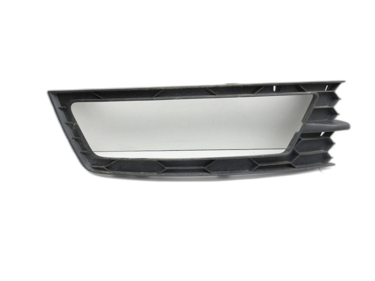 Skoda Rapid HN3 14-19 Blende für Nebelscheinwerfer Stoßstange Rechts  - Bild 1