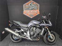 2004 04 Yamaga FZS 1000 Fazer very clean example