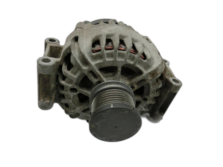 Mercedes S204 C180 09-14 CGI 1,8 115KW Lichtmaschine Generator Stromerzeuger 120A Mercedes S204 C180 09-14... Bild 1