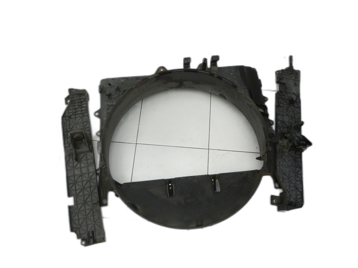 Range Rover Sport LS 10-13 TdV6 3,0 180KW Träger Verkleidung für Lüfter Lüfterzarge  - Bild 1